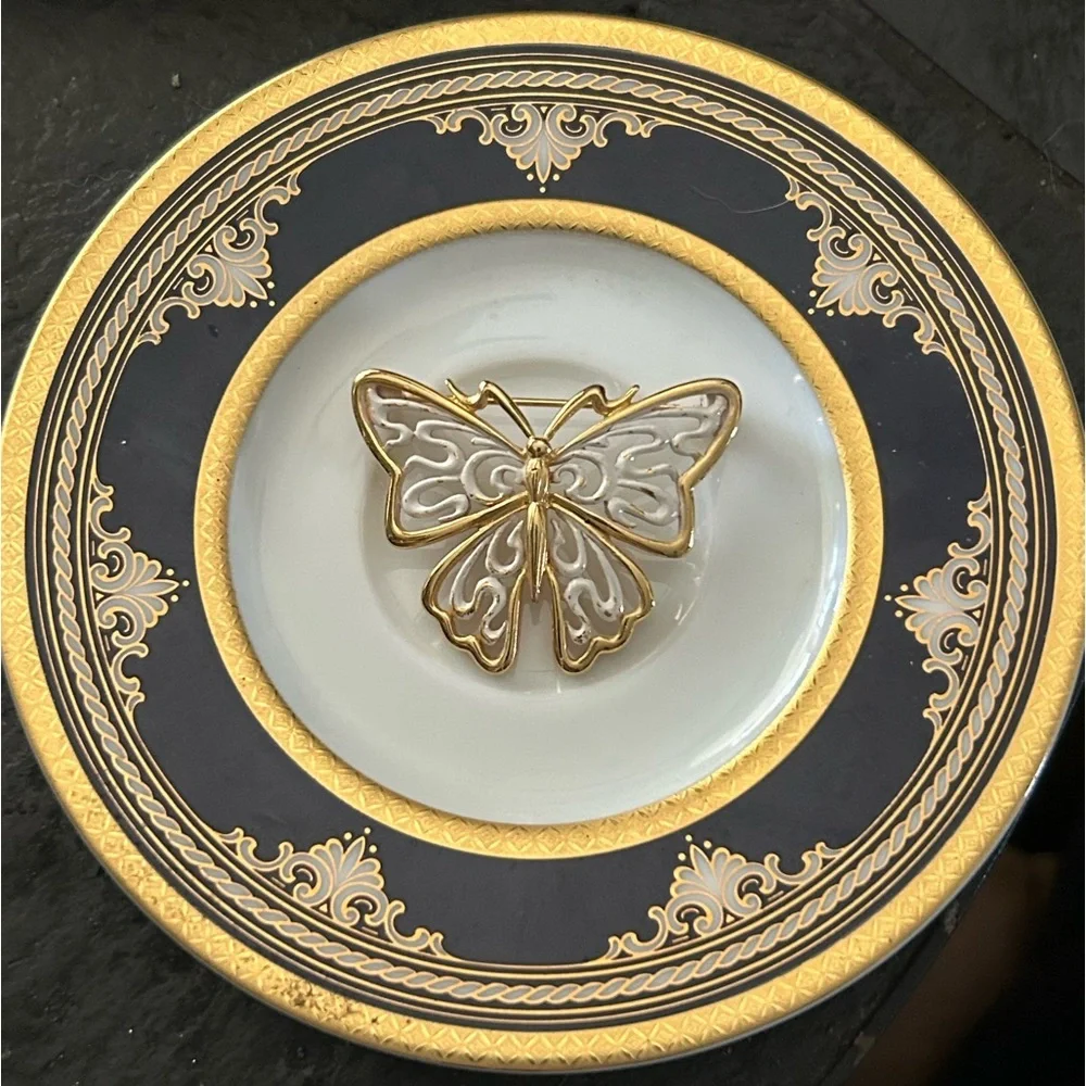 Vintage Butterfly Brooch Gold Tone With White Enamel